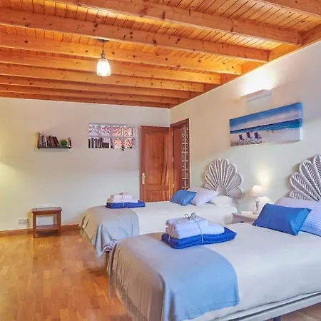 빌라 Casa Petra Peaceful & Private, Sea Views, Pool & Bbq *