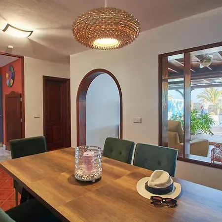 Casa Petra Peaceful & Private, Sea Views, Pool & Bbq ヴィラ プラヤ・ブランカ