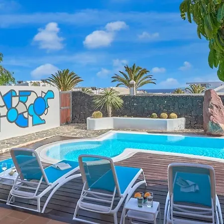 Casa Petra Peaceful & Private, Sea Views, Pool & Bbq 빌라 플라야블랑카