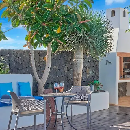 Casa Petra Peaceful & Private, Sea Views, Pool & Bbq 빌라